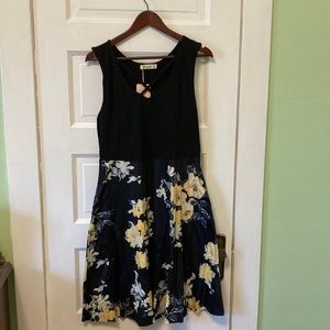 Sleeveless dress NWT